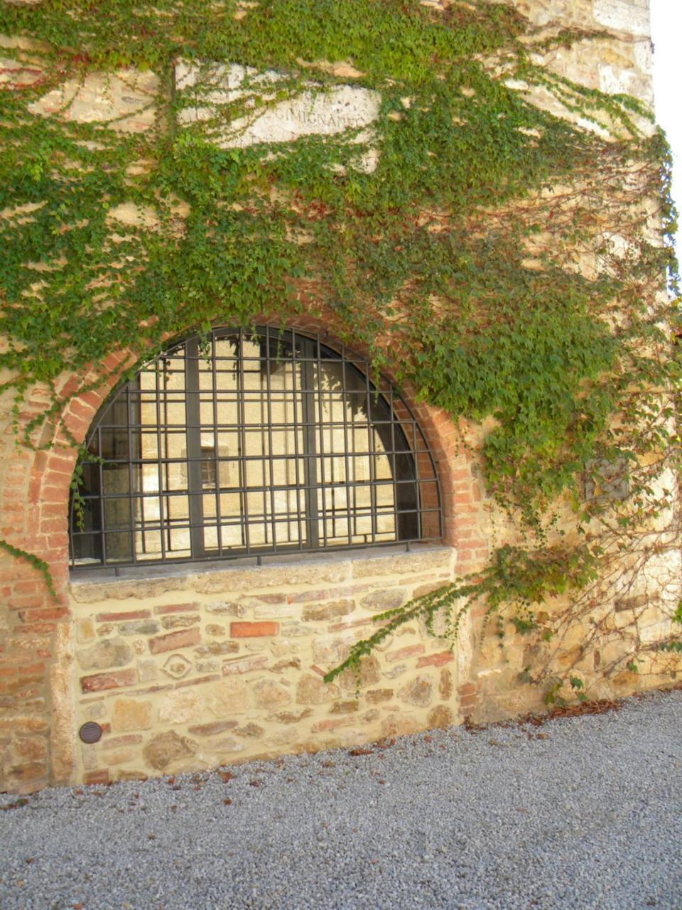 Agriturismo Tenuta Il Tasso Rapolano Terme Eksteriør bilde